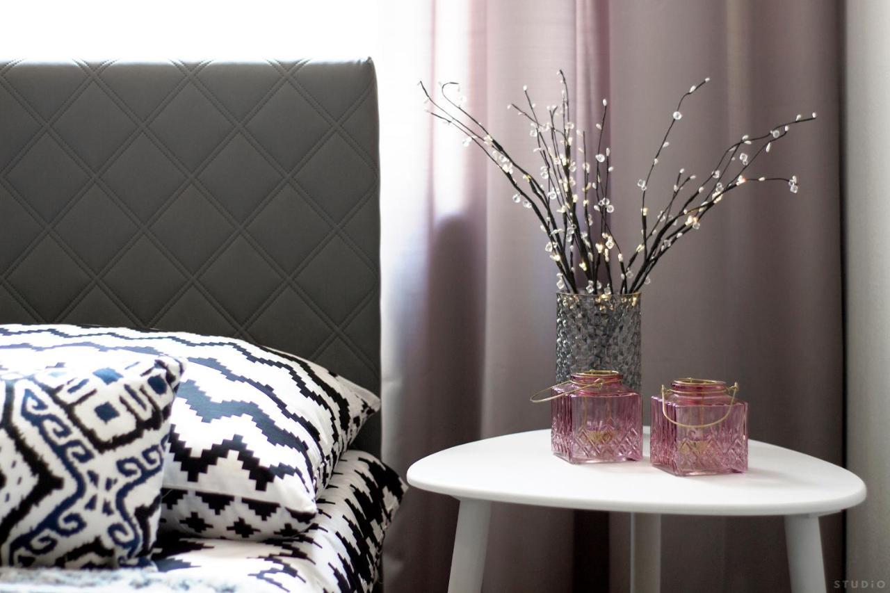 Clicktheflat Hoza Street Apart Rooms ワルシャワ エクステリア 写真