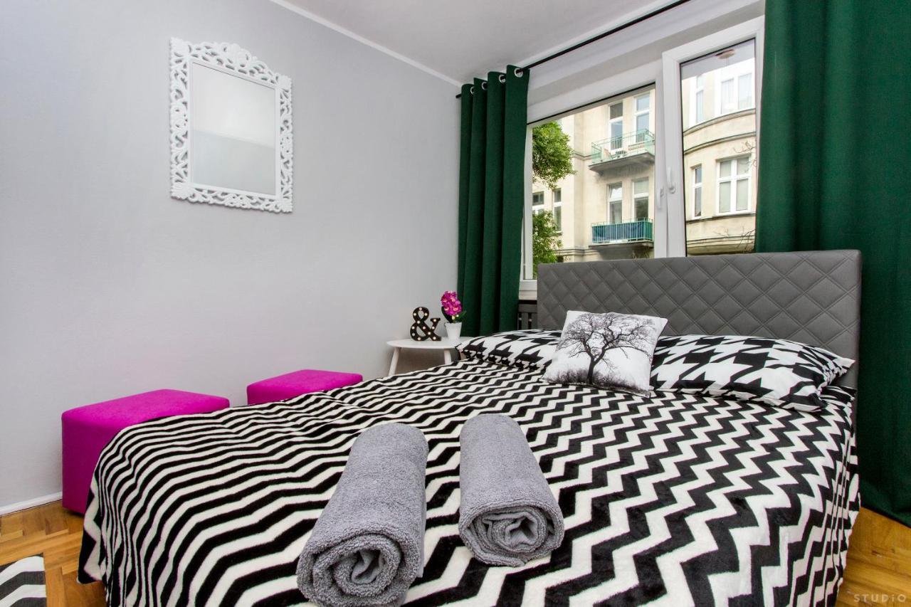 Clicktheflat Hoza Street Apart Rooms ワルシャワ エクステリア 写真